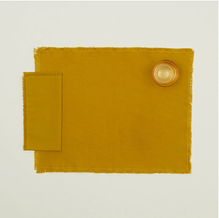 ESSENTIAL COTTON PLACEMATS - SET OF 4 - MUSTARD