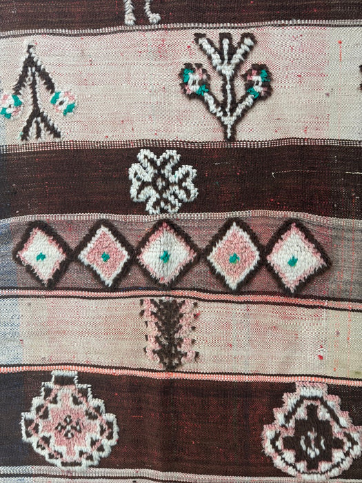 AZRAQ - VINTAGE MOROCCAN AMAZIGH RUG 5'8" x 11'7"