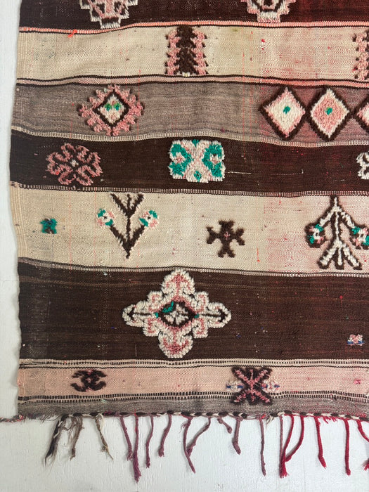 AZRAQ - VINTAGE MOROCCAN AMAZIGH RUG 5'8" x 11'7"