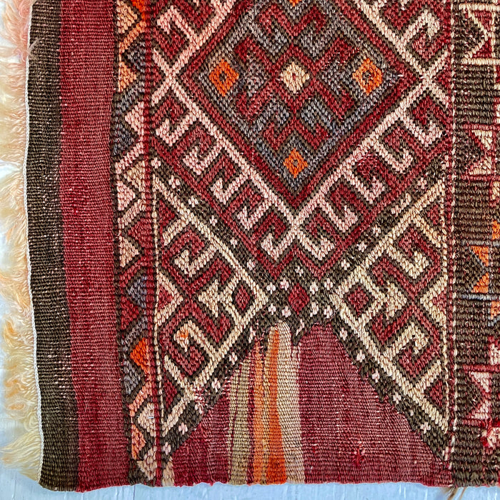 VINTAGE ADIYAMAN  KILIM No 22  -  2'6 x 3'8"