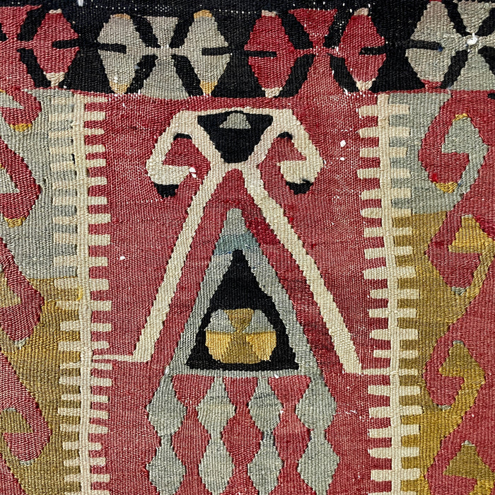 VINTAGE ANATOLIAN KILIM No 24 - 2'2" x 3'8"