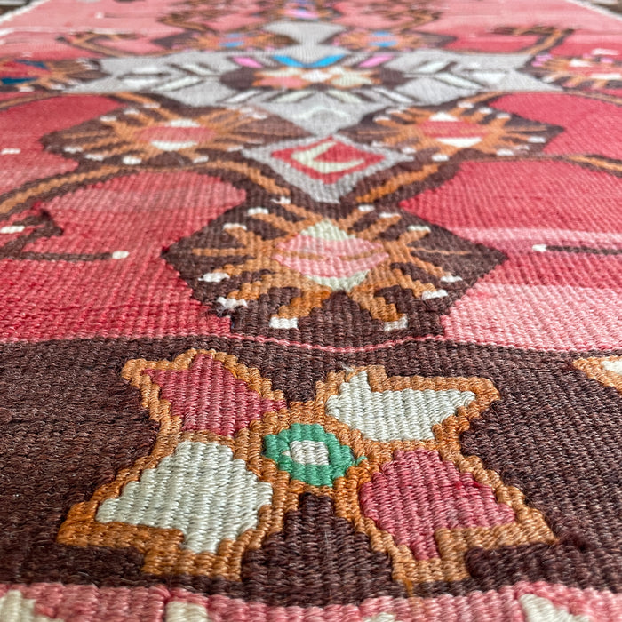 VINTAGE TURKISH KILIM RUNNER  No 80 - 3'3" x 8'