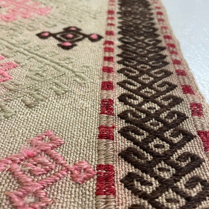 VINTAGE  KILIM No 26  -  4'1 x 6'3"