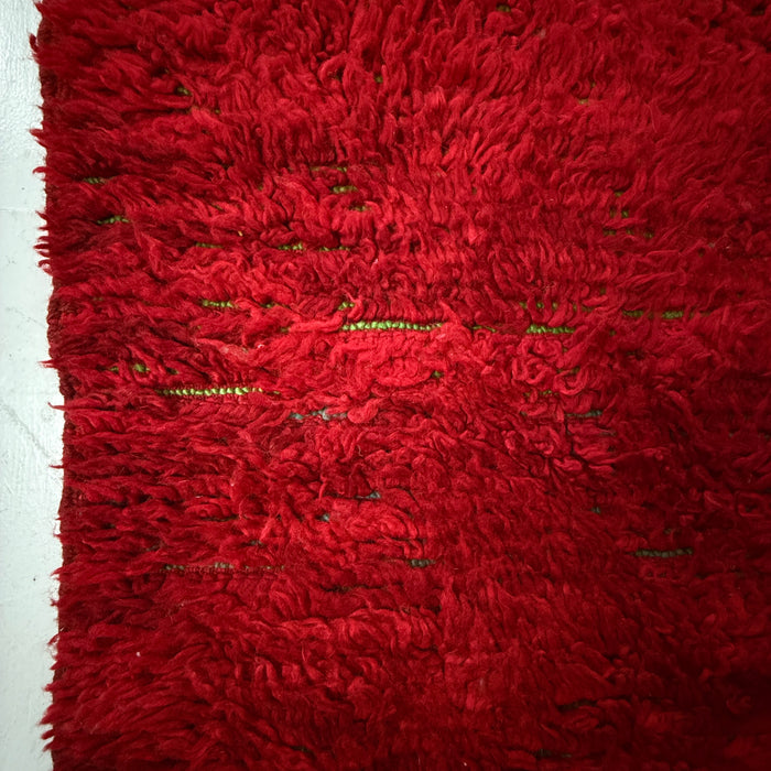 Taliba - VINTAGE MOROCCAN AMAZIGH RUG 6' x 9'3"