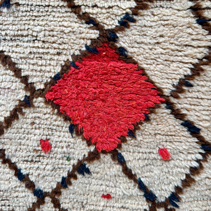 ACHOUAK - VINTAGE OURIKA RUG , 2'6" X 4'3"