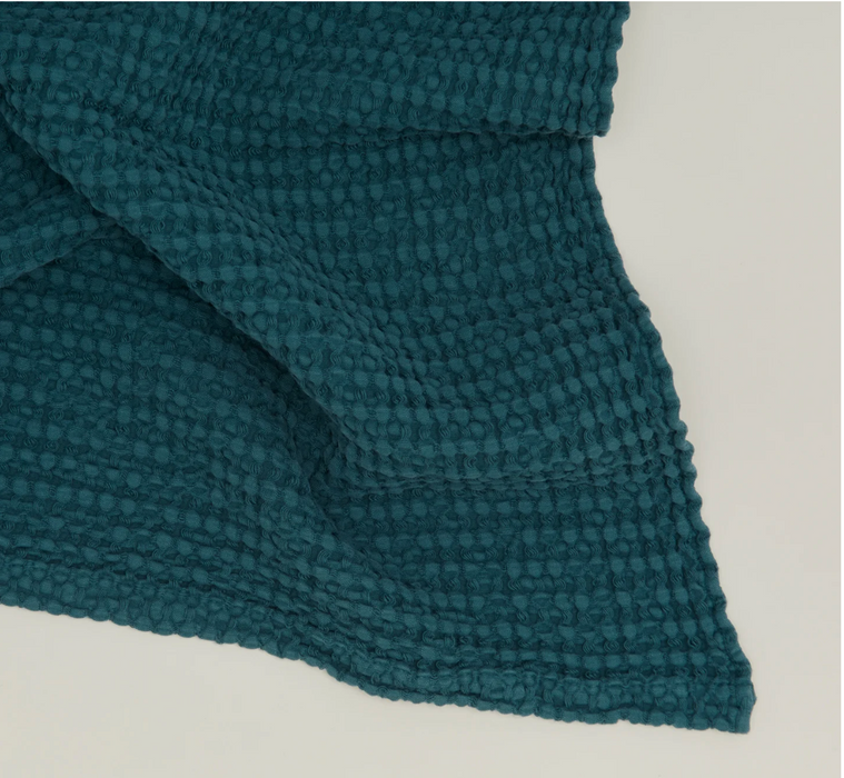 HAWKINS NY - SIMPLE WAFFLE TOWEL:  PEACOCK